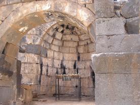 Apse of old temple/church -- Drues light candles here